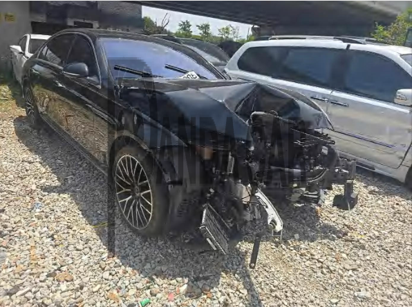 2022 Mercedes-Benz S580 4MATIC, photograph 4