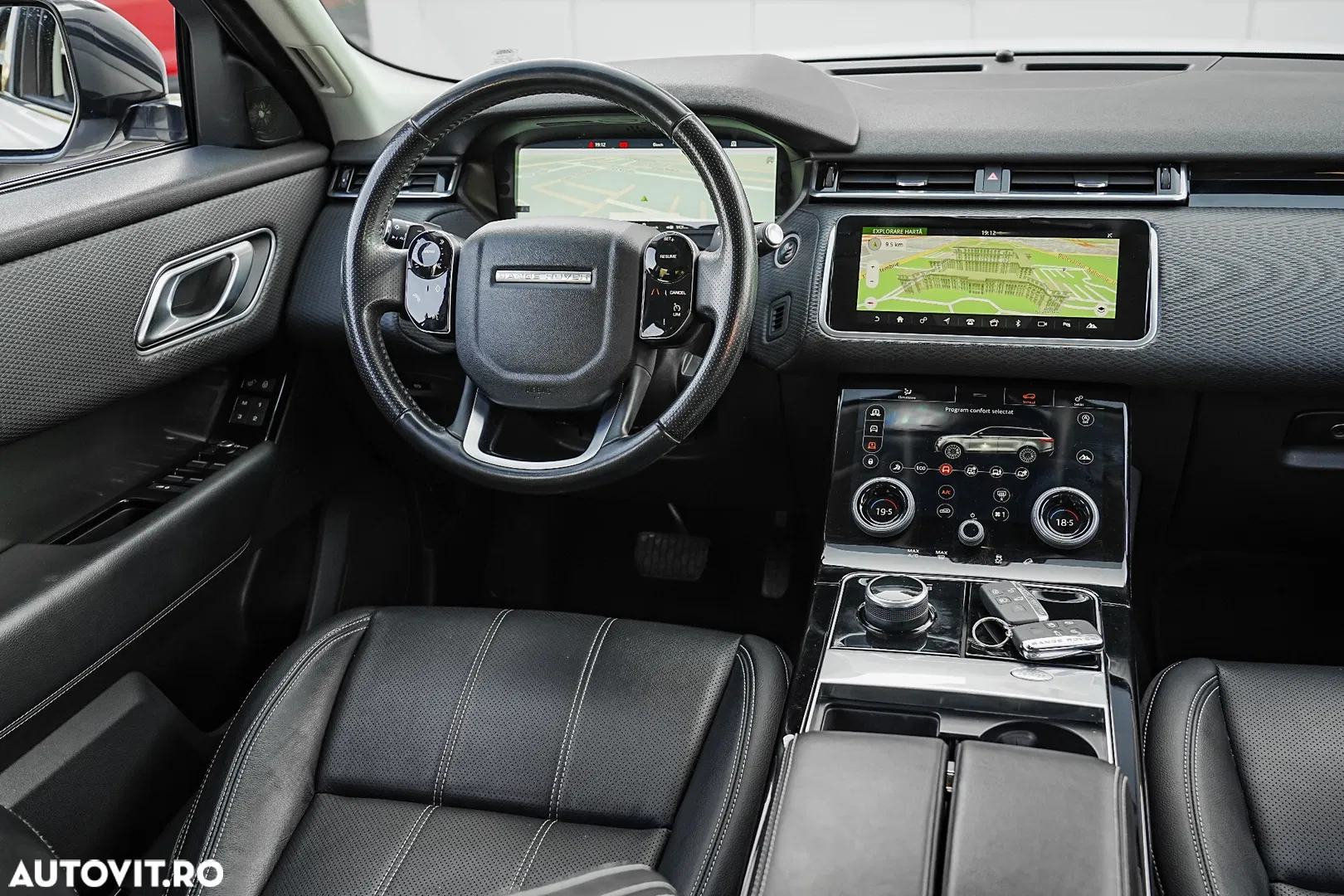 2018 Land Rover Range Rover Velar 2.0 R-Dynamic SE, photograph 10