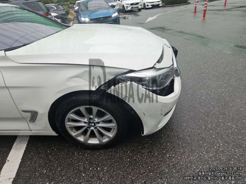 2020 BMW 320d Gran Turismo RDE, photograph 3