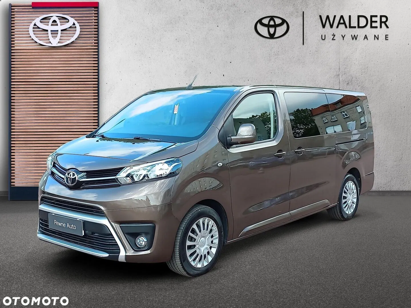 2024 Toyota Proace Verso 2.0 D4-D Long Business, photograph 1