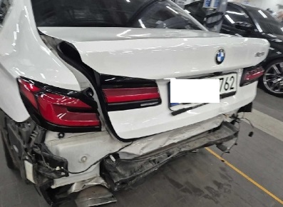 2021 BMW 520i, photograph 3