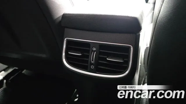 2016 Hyundai AVANTE 1.6 GDI Smart, photograph 10