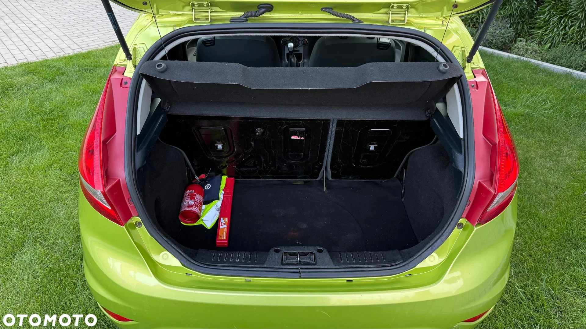 2009 Ford Fiesta 1.25 Ambiente, photograph 6