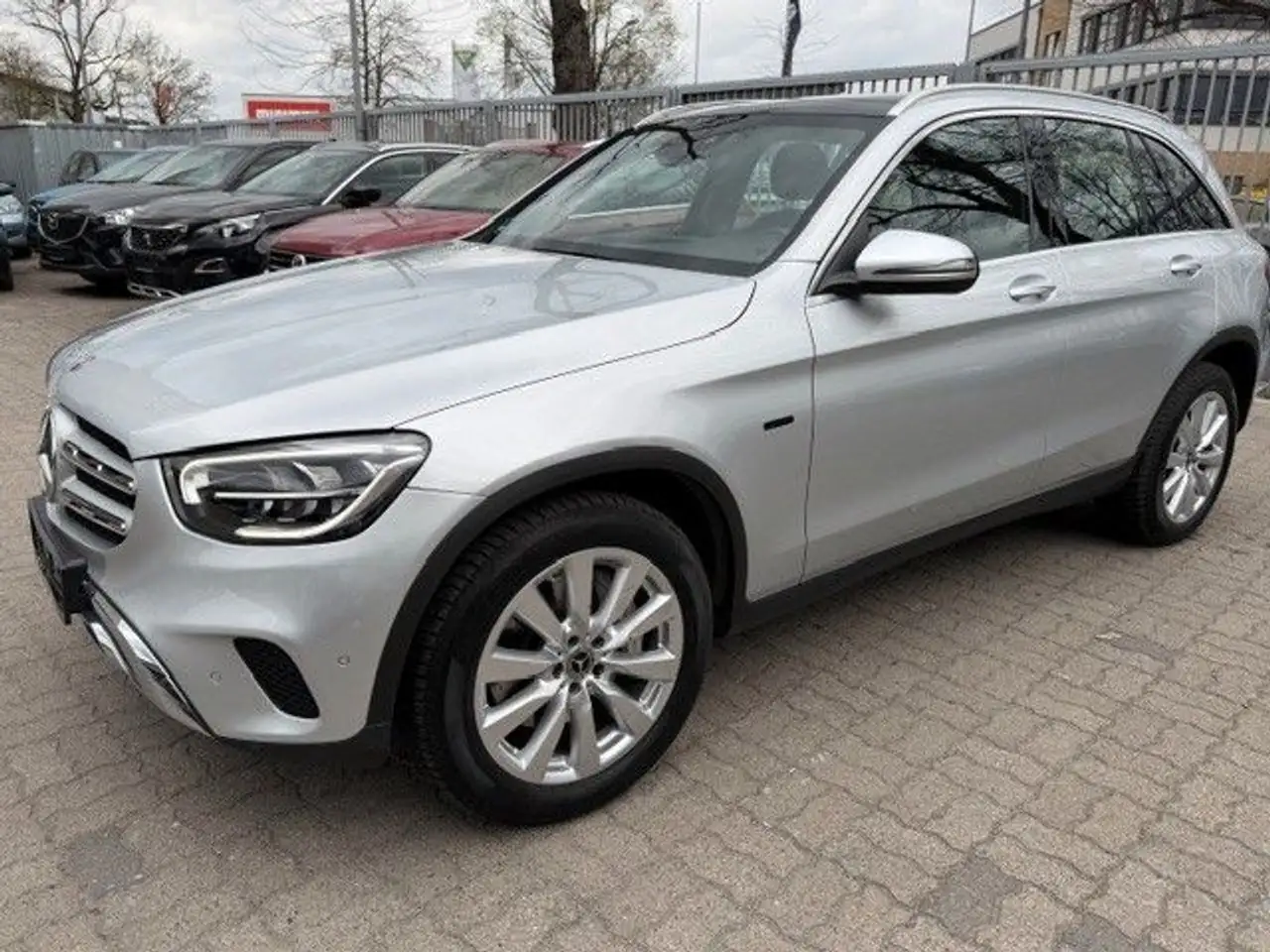 2020 Mercedes-Benz GLC 300 GLC300 e 4M PlugIn/9G-Tr/PanoD/Leder/R.Kamera, photograph 10