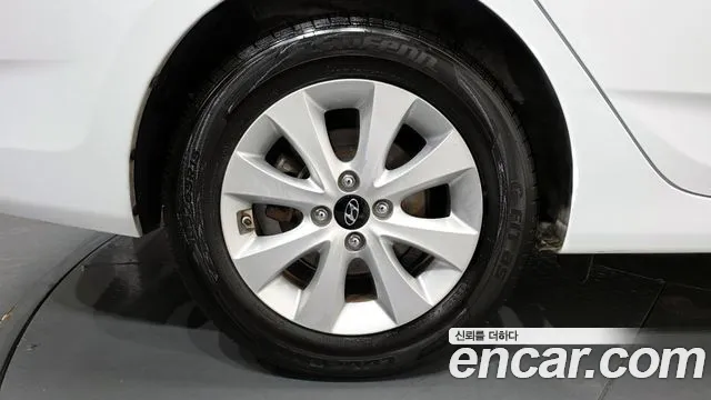 2016 Hyundai Accent 1.4 VVT Modern, photograph 9