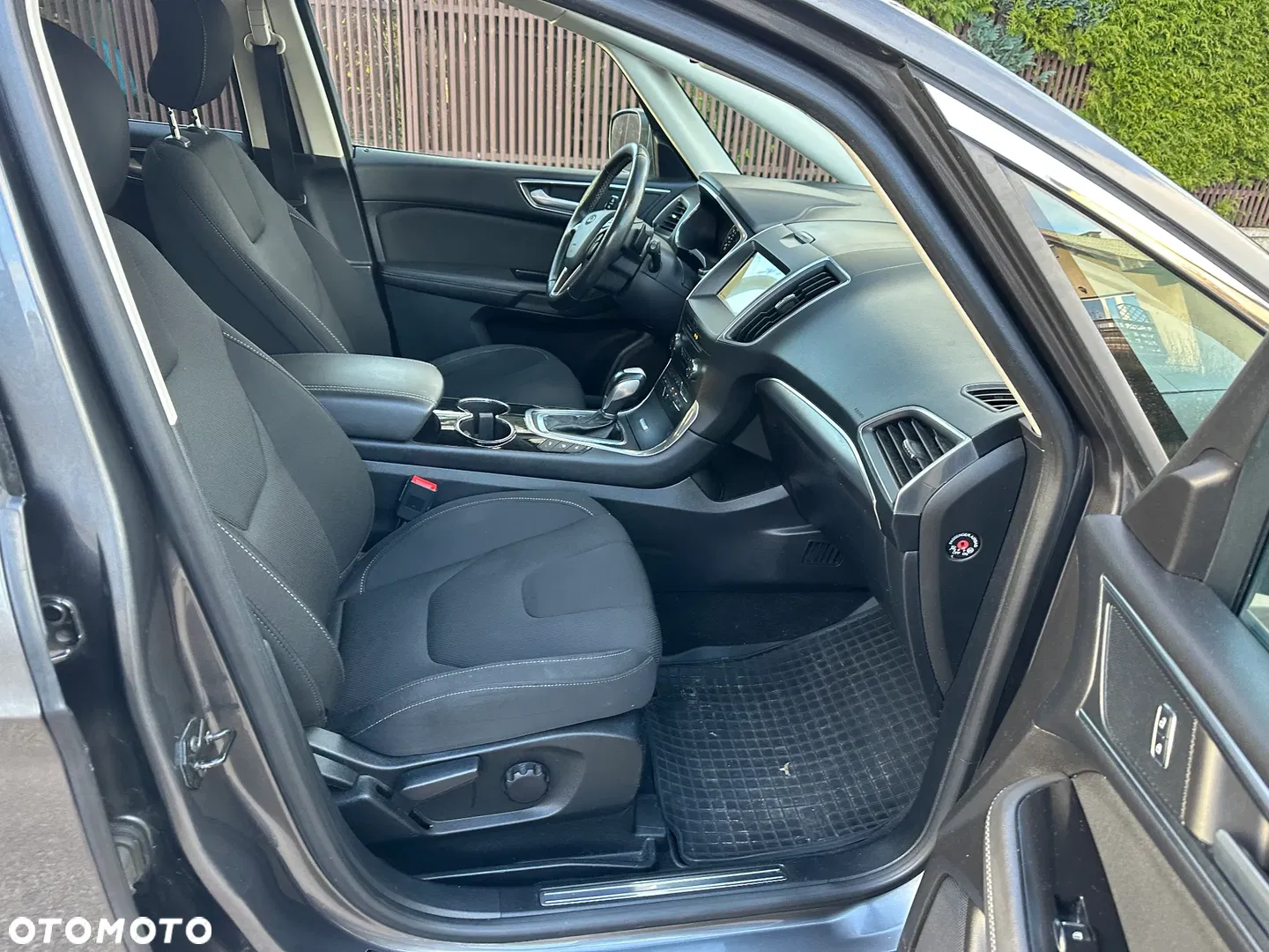 2017 Ford S-Max 2.0 EcoBlue Titanium, photograph 4