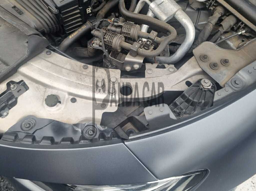 2018 Mercedes-AMG E63 4Matic +, photograph 3