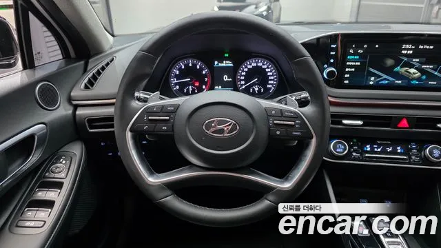 2021 Hyundai Sonata 2.0, photograph 1