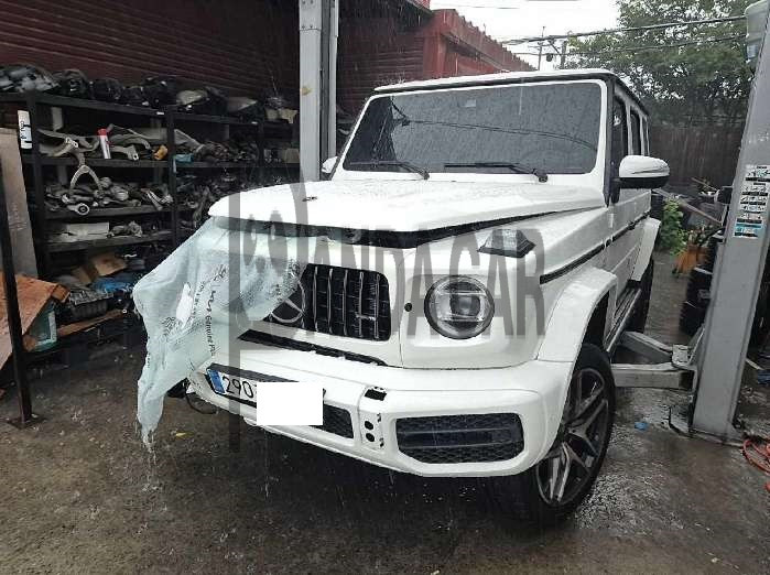 2024 Mercedes-Benz MercedesAMG G63, photograph 2
