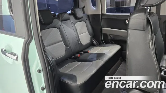 Kia RAY Standard — photo 1 of 30