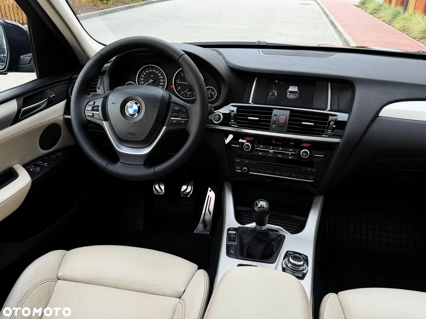 2014 BMW X3 sDrive18d, photograph 9