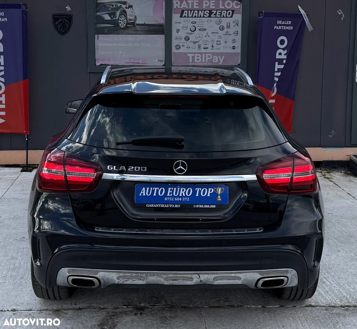 2019 Mercedes-Benz GLA 200 7G-DCT AMG Line, photograph 12