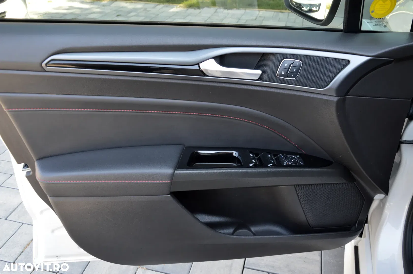 2018 Ford Mondeo 2.0 TDCi Start-Stopp PowerShift-Aut ST-Line, photograph 10