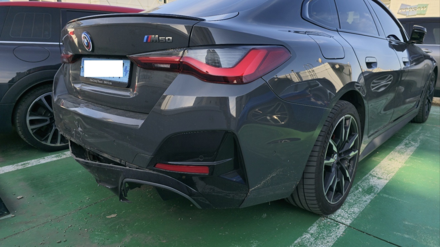 2023 BMW i4 M50 model 2024, photograph 5