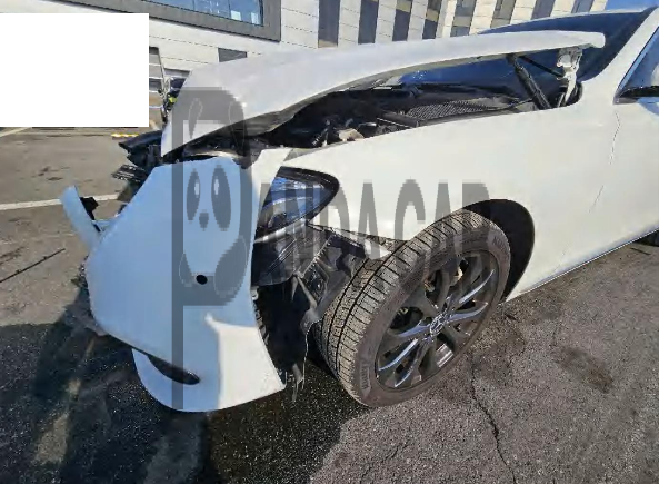 2020 Mercedes-Benz E220 d 4MATIC, photograph 3