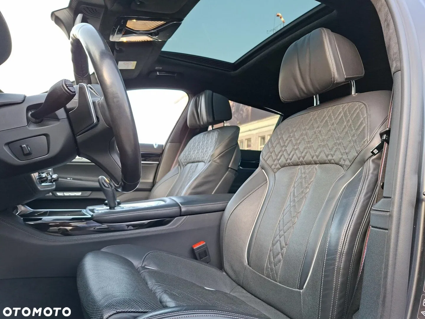 2018 BMW Seria 7 750d xDrive sport, photograph 11