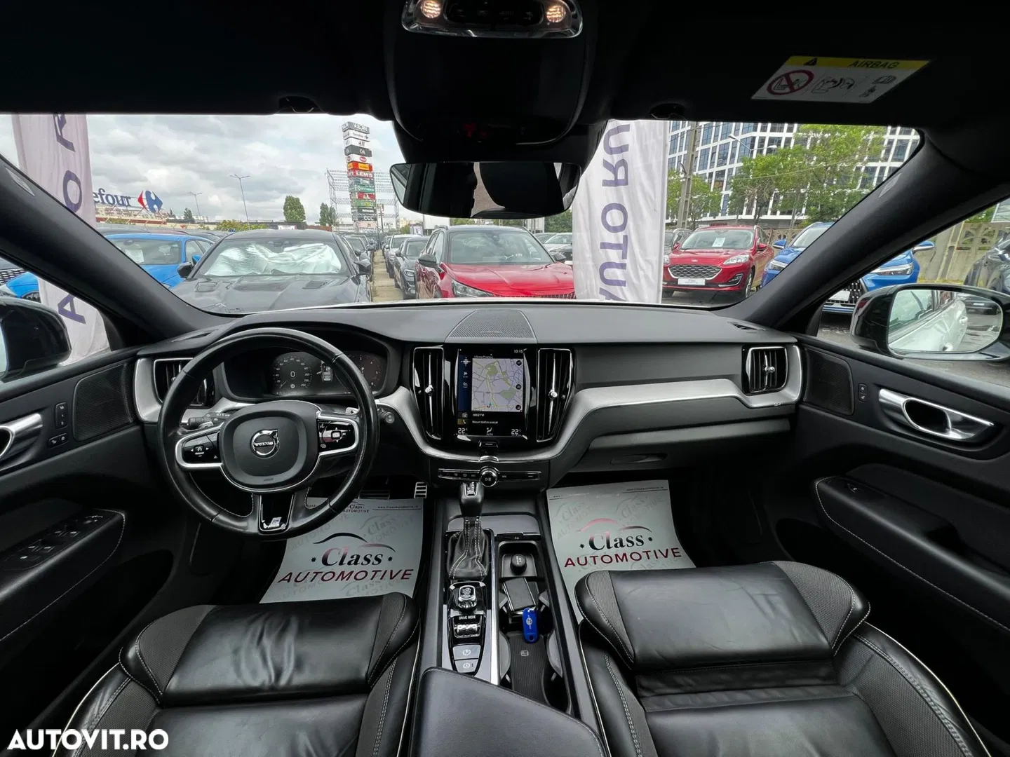 2020 Volvo XC 60 D4 R-Design, photograph 5
