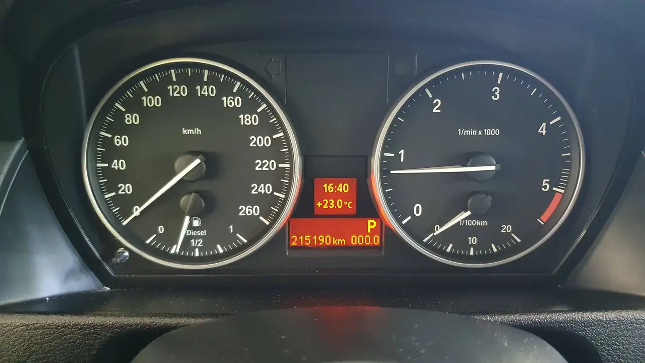 2012 BMW X1 sDrive 20 d, Sport Line, Automatik, AHK, SHZ, PDC vo. + hi., Leder, Klimaautomatik, usw..., photograph 12