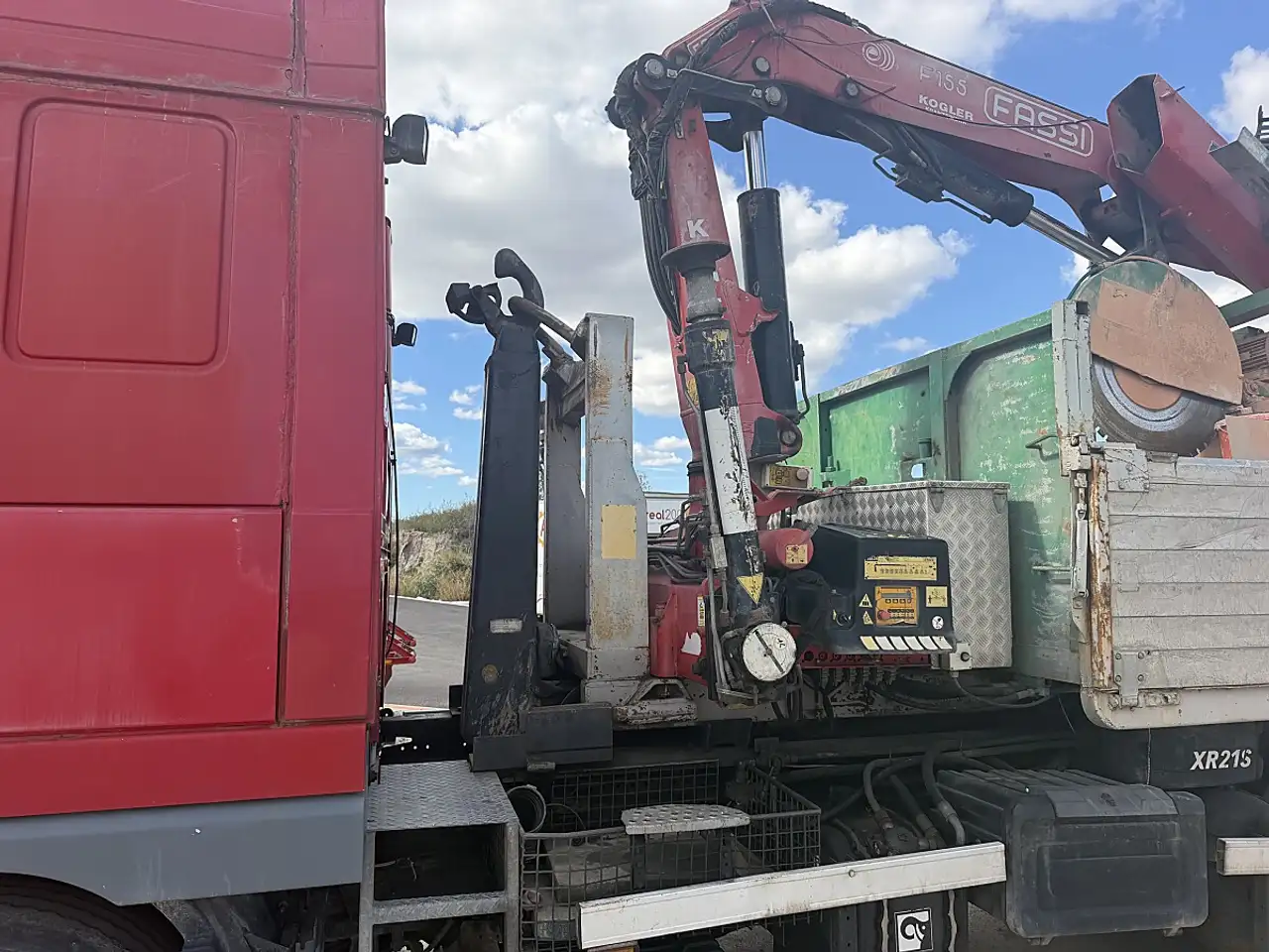 2007 DAF LKW 3 Achs mit gelenkter Nachlaufachse, photograph 2