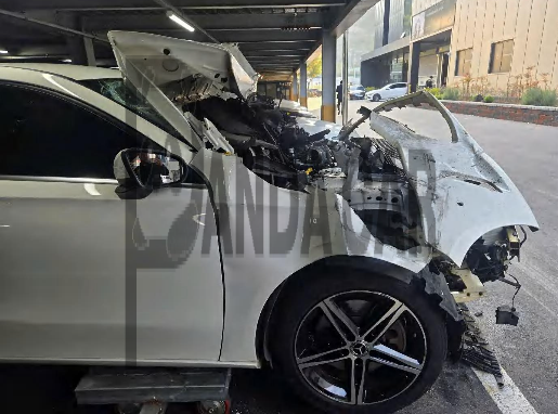 2020 Mercedes-Benz A250 4MATIC, photograph 2