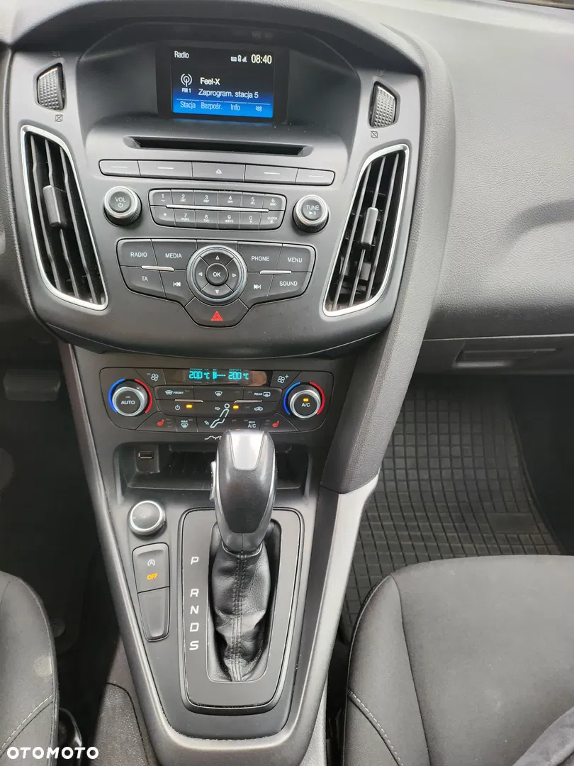 2017 Ford Focus 2.0 TDCi Trend ASS PowerShift, photograph 4