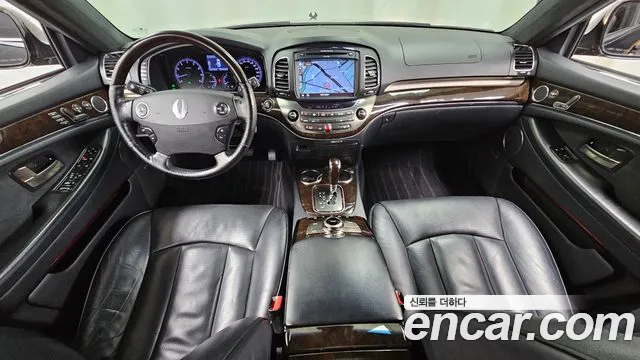 2014 KG_Mobility_Ssangyong Chairman CW600 4TRONIC, photograph 1