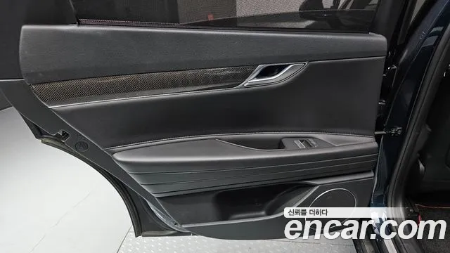 Genesis G80 Gasoline 3.5 Turbo AWD — photo 1 of 36