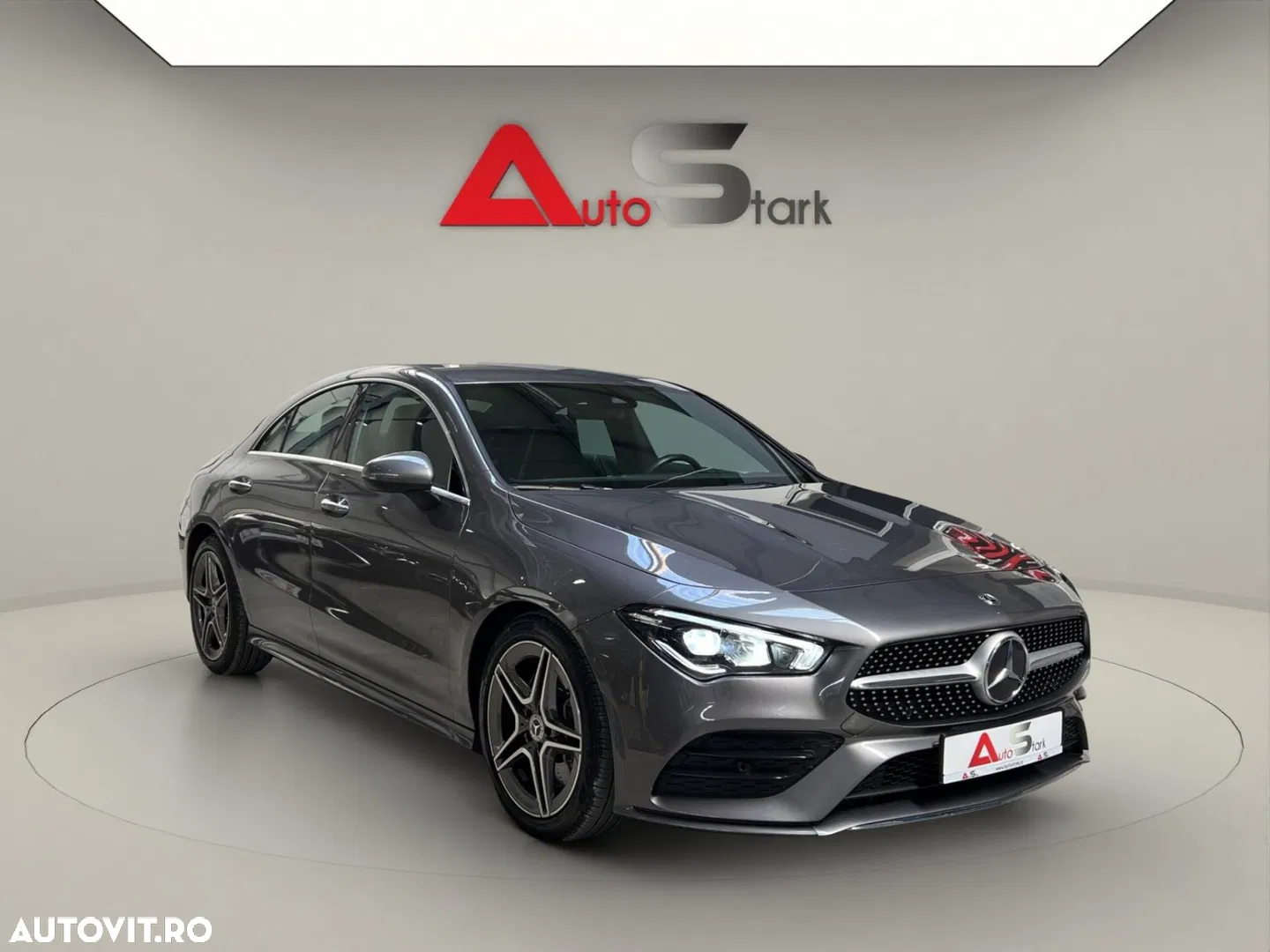 2019 Mercedes-Benz CLA 250 4MATIC 7G-DCT AMG Line, photograph 2