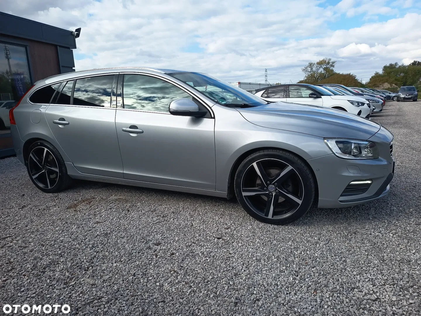 2016 Volvo V60 D4 Geartronic RDesign, photograph 9
