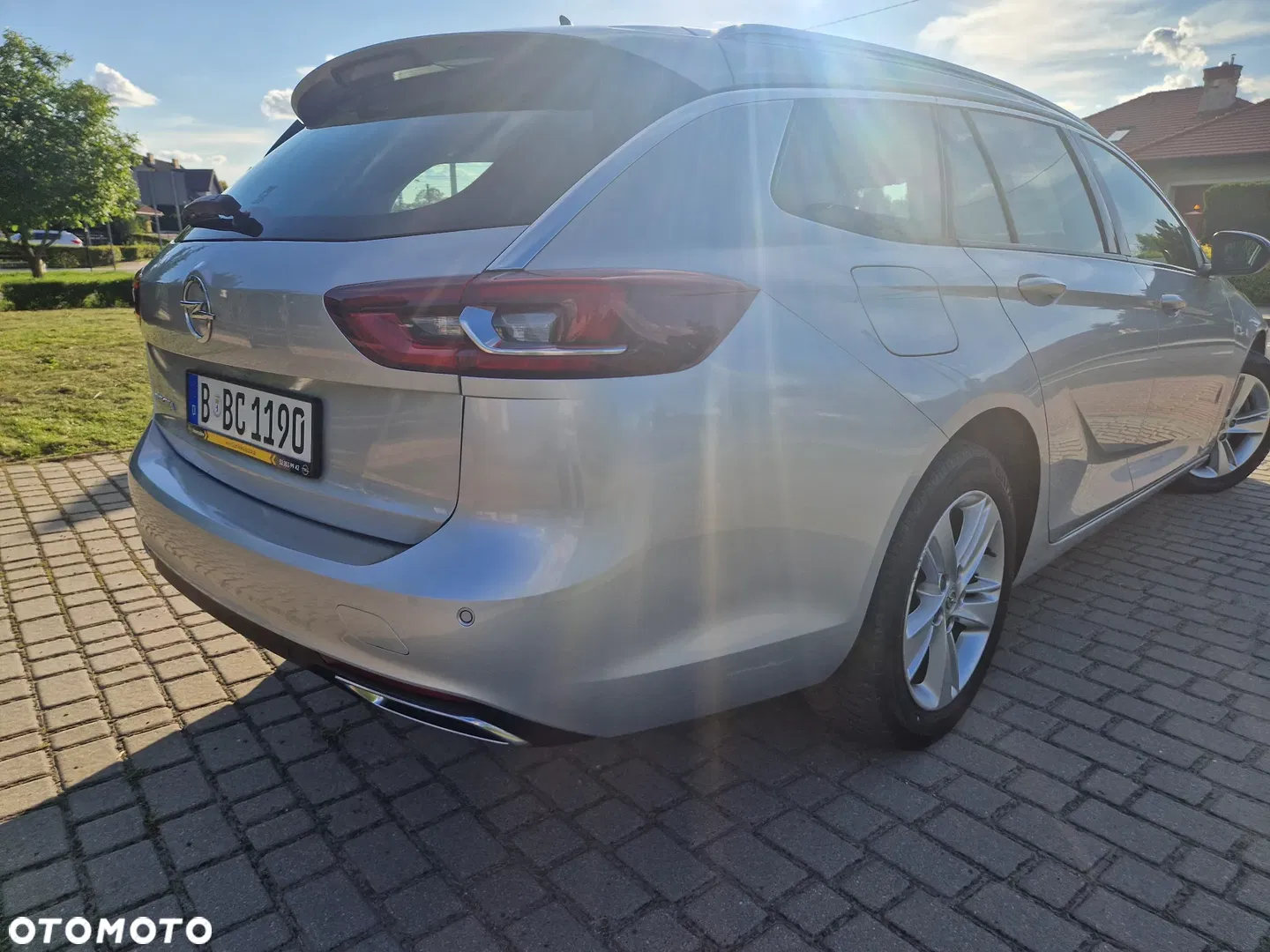2022 Opel Insignia 2.0 CDTI Elegance S&S, photograph 5