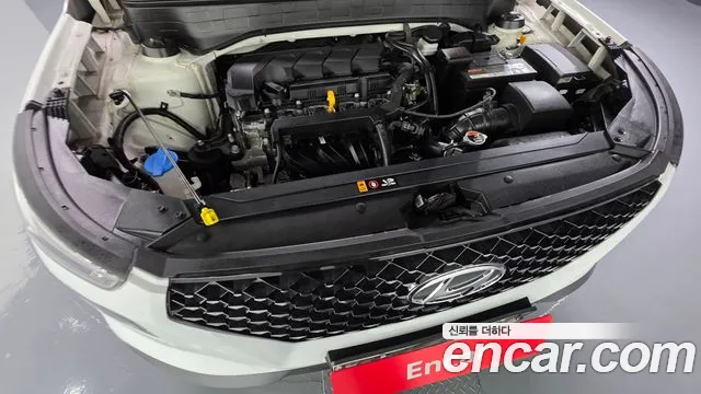 2020 Hyundai Venue 1.6 Flux, photograph 2