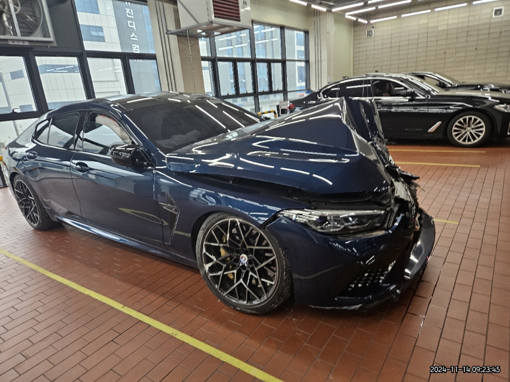 2021 BMW M8 Gran Coupe Competition, photograph 2