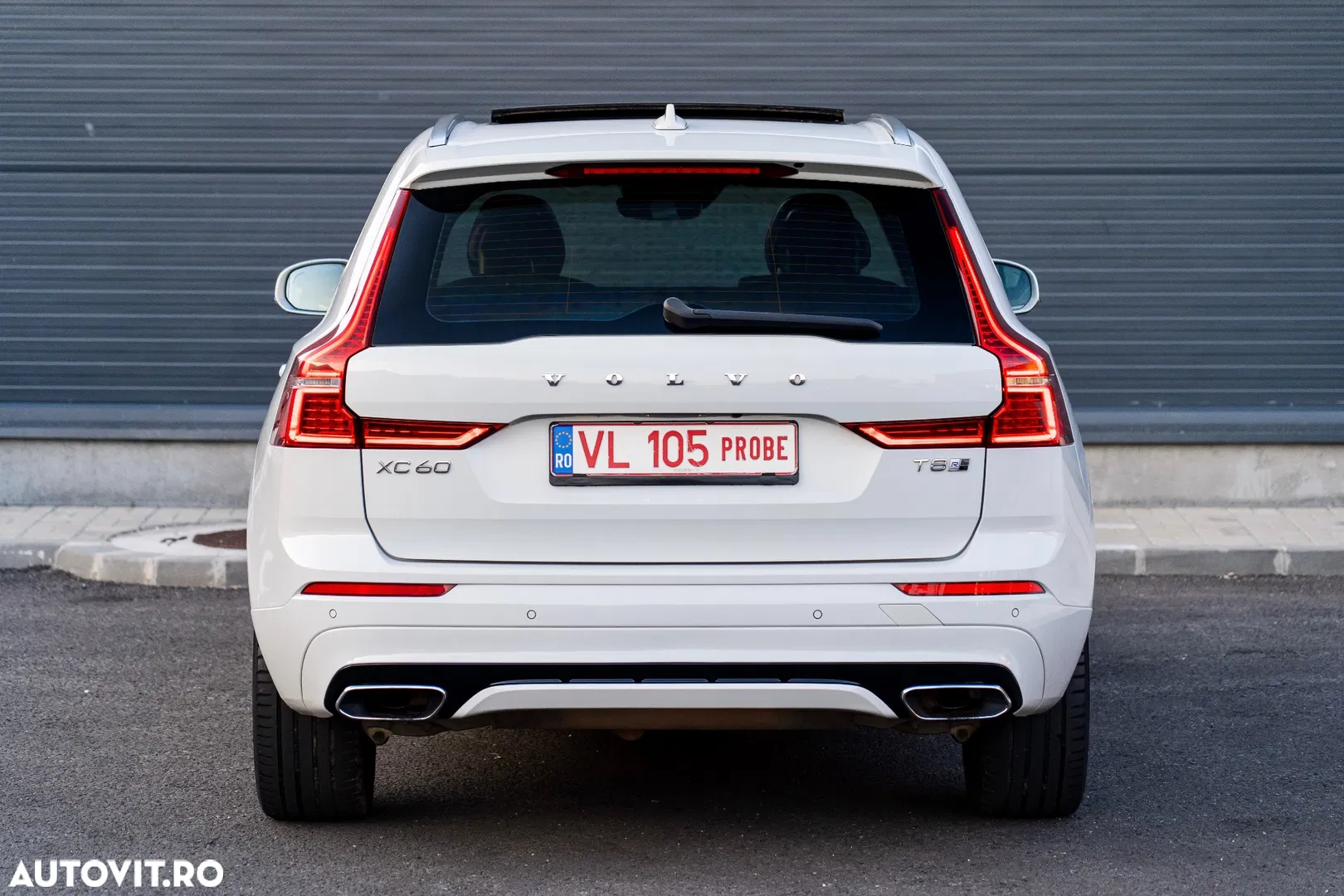 2018 Volvo XC 60 T8 Twin Engine AWD R-Design, photograph 7