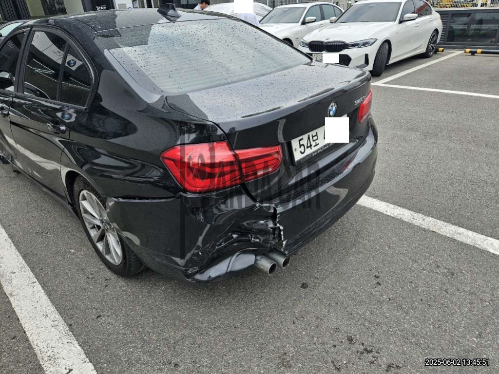 2018 BMW 320d WLTP, photograph 3