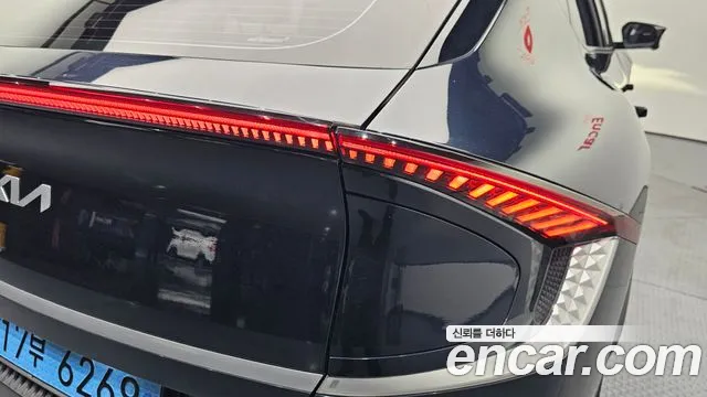 2022 Kia EV6 Long Range, photograph 6