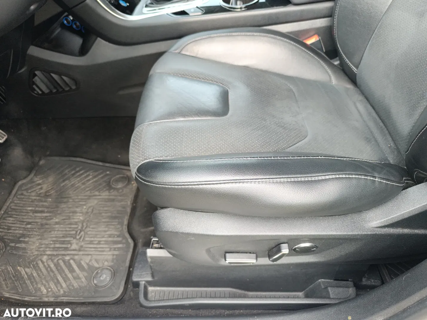 2016 Ford S-Max 2.0 TDCi Powershift AWD ST-Line, photograph 11
