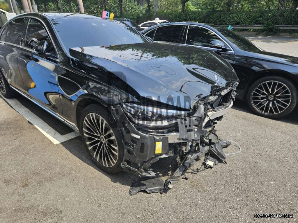 2024 Mercedes-Benz S 450 4MATIC, photograph 4