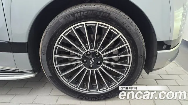 2025 Hyundai Ioniq9 Performance Type AWD, photograph 3
