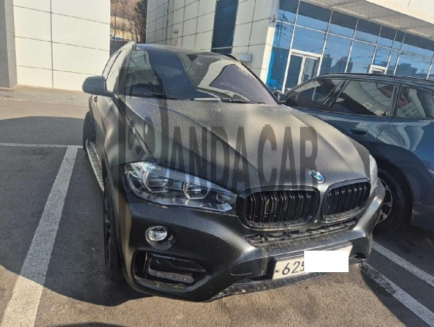 2017 BMW X6 xDrive40d, photograph 1