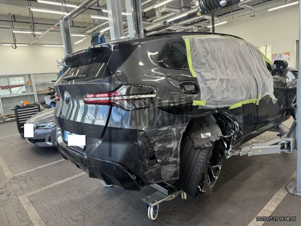 2025 BMW X3 20d xDrive, photograph 2