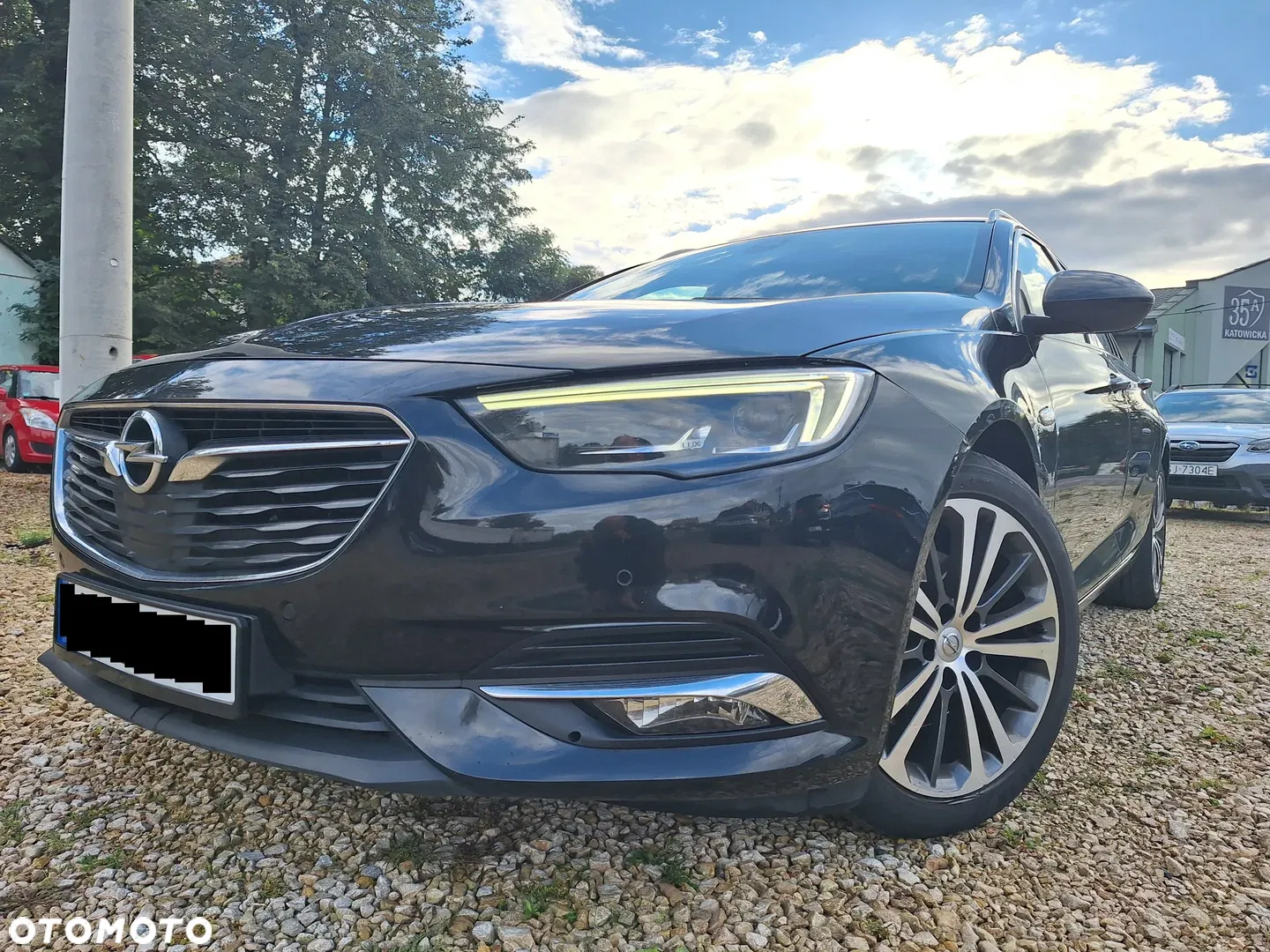 2017 Opel Insignia 2.0 CDTI Exclusive S&S, photograph 3