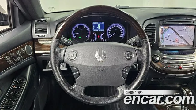 2014 KG_Mobility_Ssangyong Chairman CW600 4TRONIC, photograph 5