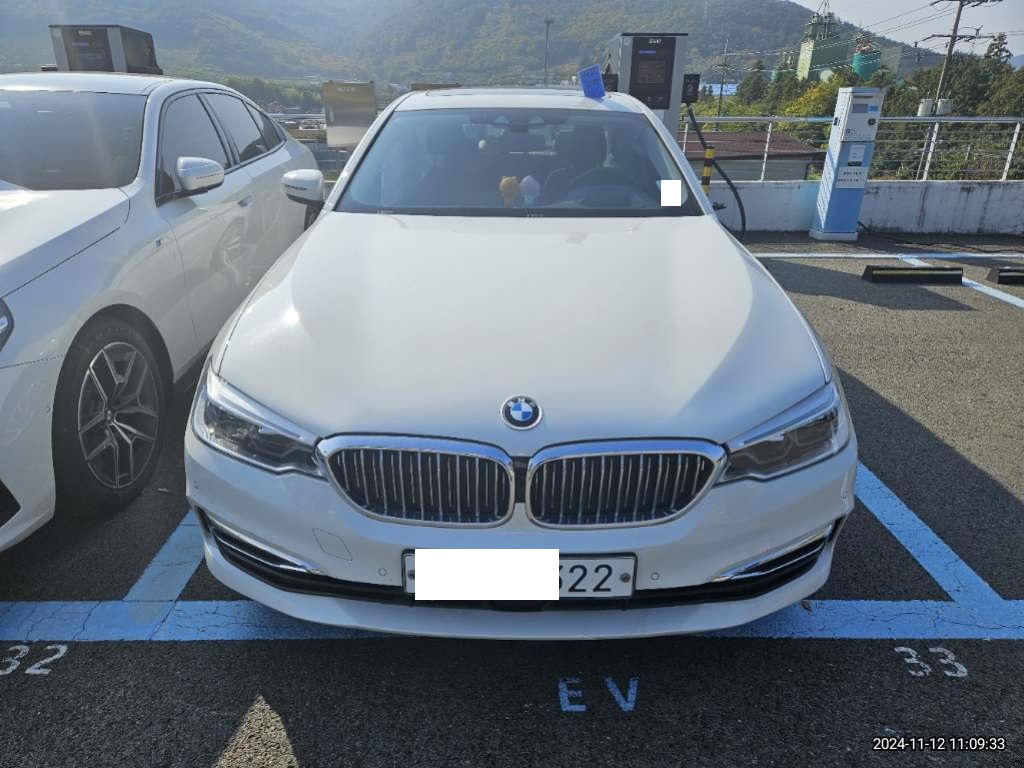 2018 BMW 520d, photograph 1