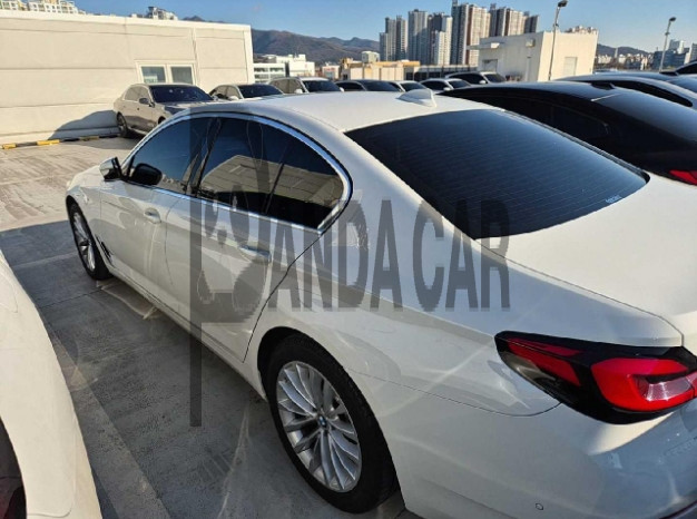 2023 BMW 523d, photograph 4