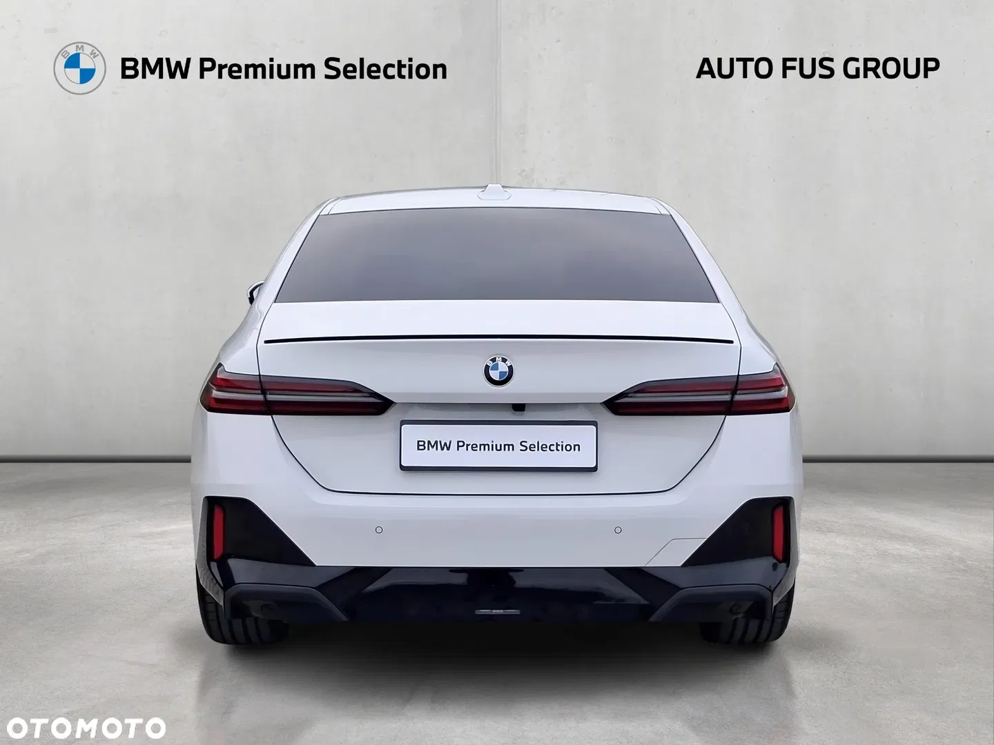 2025 BMW Seria 5, photograph 4