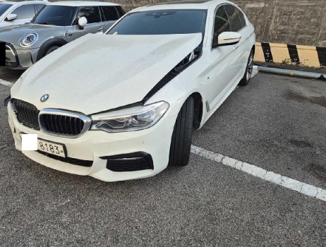 2018 BMW 520d xDrive, photograph 2