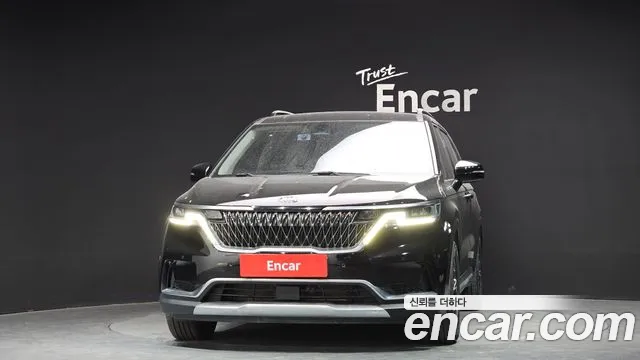 Kia Canival Gasoline 9-Seater Noblesse — photo 1 of 20