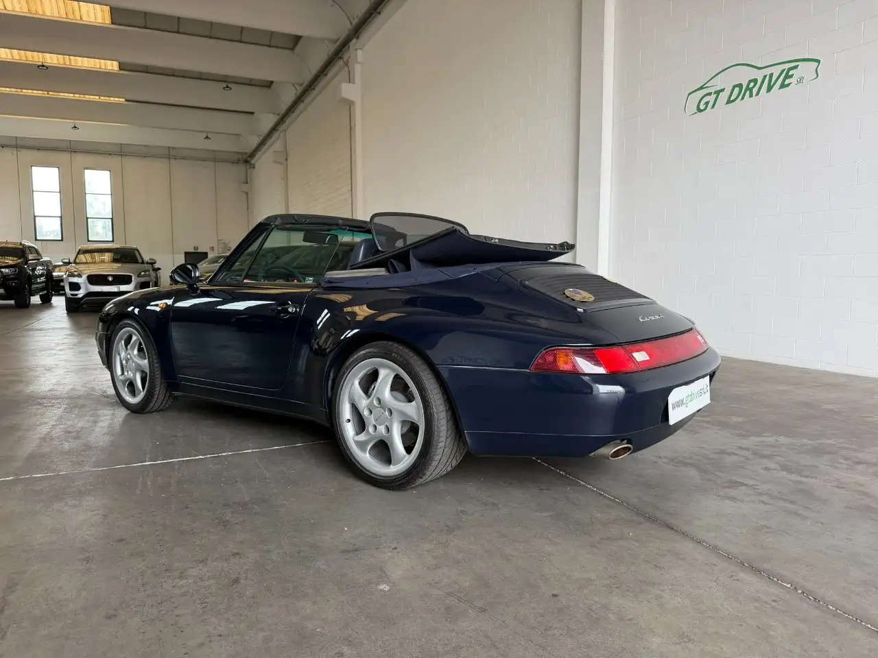1995 Porsche 993 911 III Carrera 993 911 Cabrio 3.6 Carrera 4 *MERAVIGLIOSA*, photograph 9
