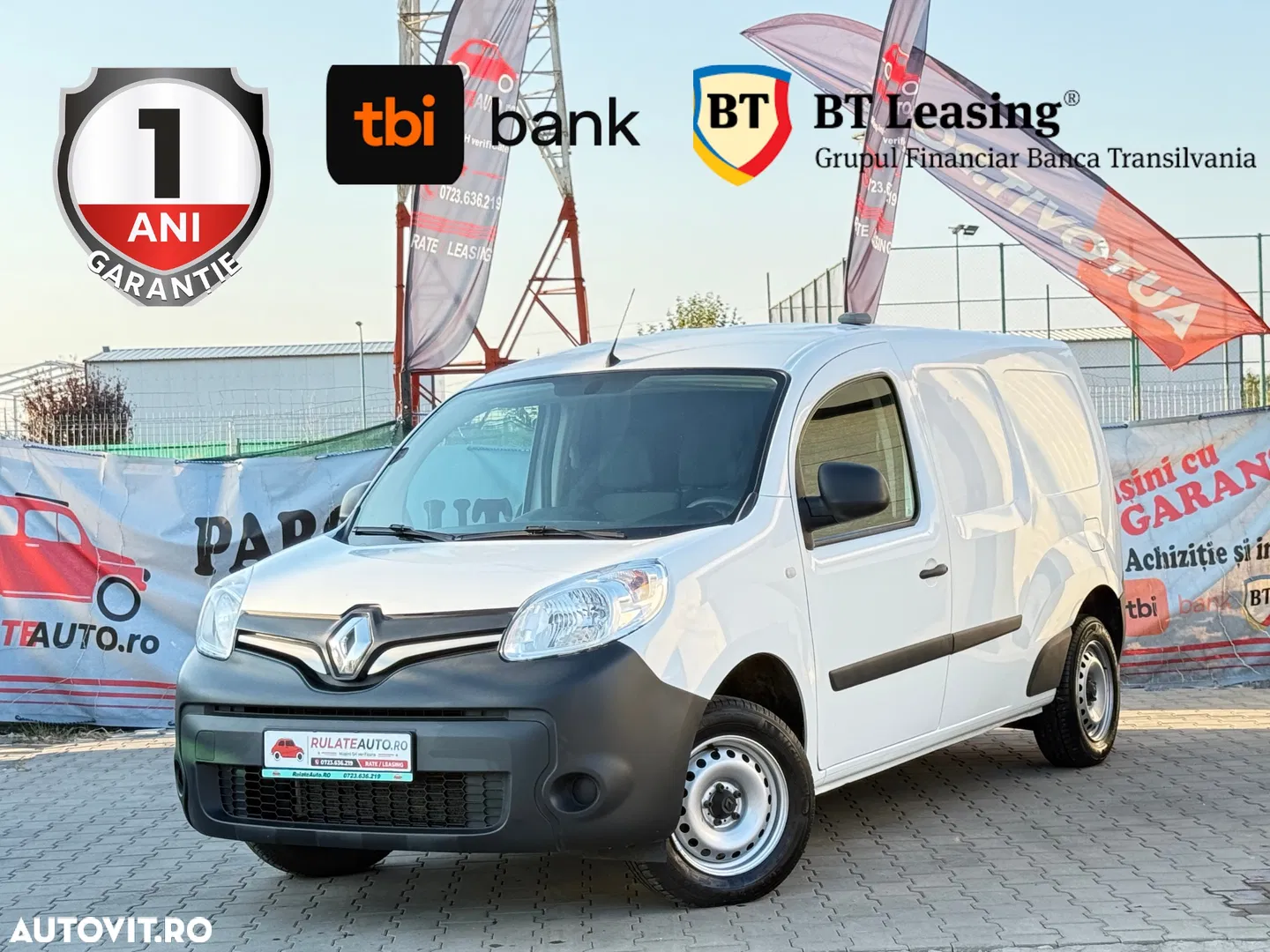 Renault Kangoo BLUE dCi 115 LIMITED — photo 1 of 19