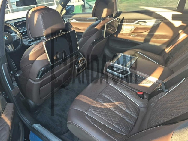 2022 BMW 730Ld xDrive, photograph 4